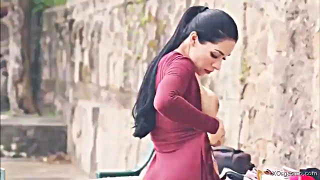 La Caliente Yuliett Torres le gusta Exhibirse Desnuda