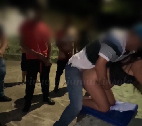 La Gente hizo fila para follarse a la puta Bia Martins