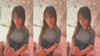 Faby Onate manoseando una gran Polla Negra