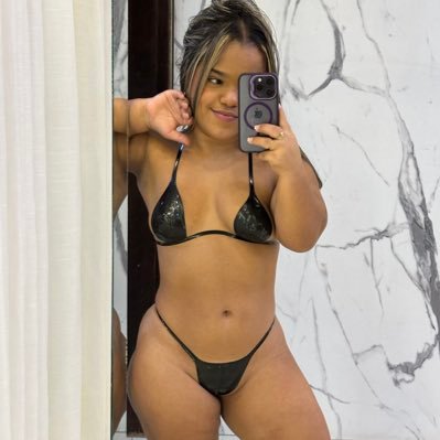 Baixinha Bundudinha